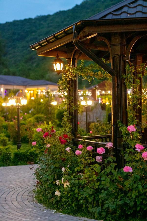 Nohur Hotel Gabala Nohurqislaq エクステリア 写真